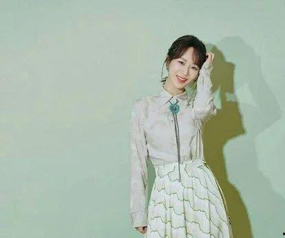 杨紫娱乐圈吃瓜爆料,那些你不知道的吃瓜爆料